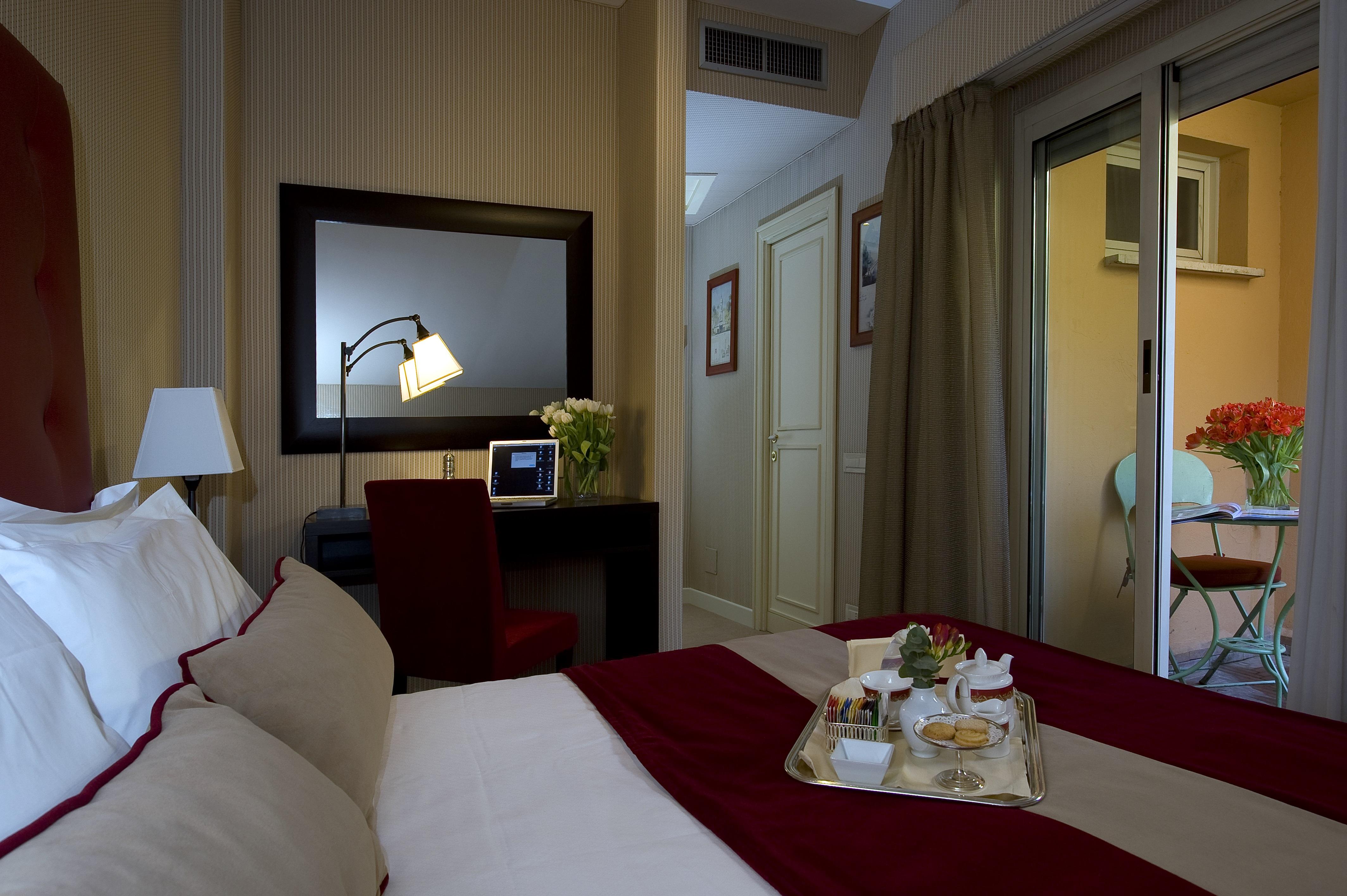 فندق رومافي  فندق داي بورغونيوني الغرفة الصورة
